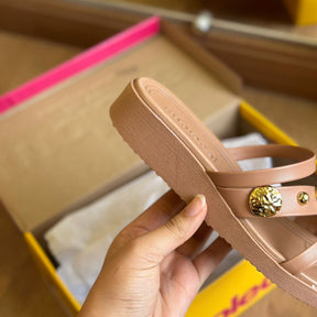 Sandália Moleca Anabela Detalhe Pedrarias 5508.102