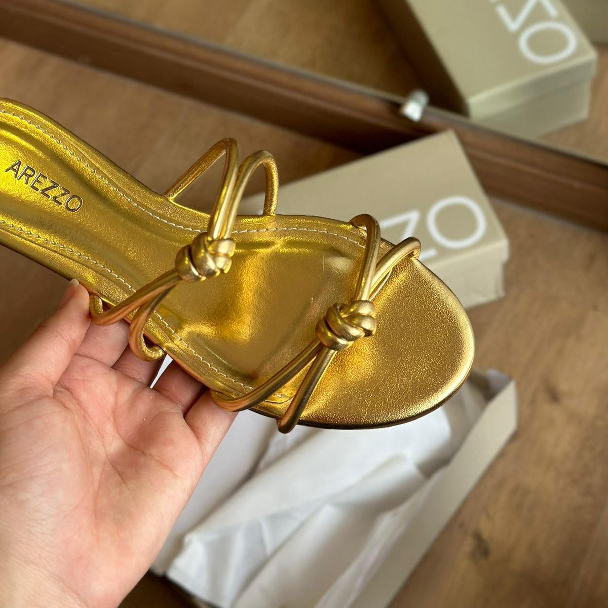 Rasteira Arezzo Bico Redondo Tiras Nós A044850666