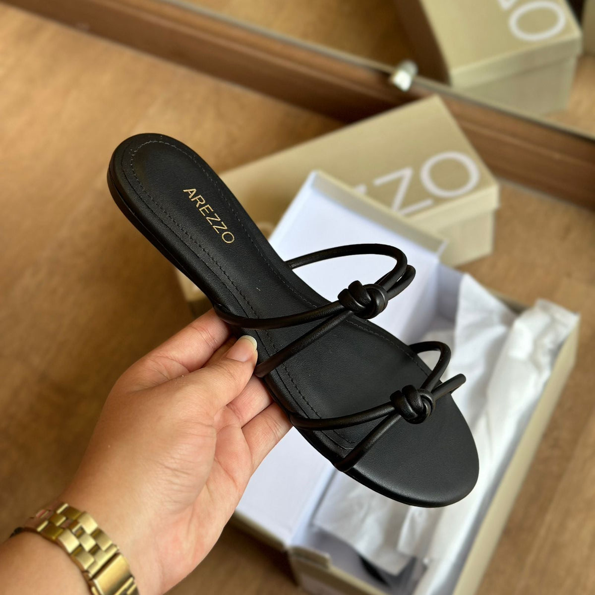 Rasteira Arezzo Bico Redondo Tiras Nós A044850666