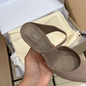 Sandália Arezzo + TIG Salto Fino Camurça A134110004