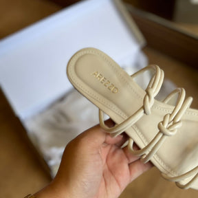 Rasteira Arezzo Tiras Duplas Nós A044854169