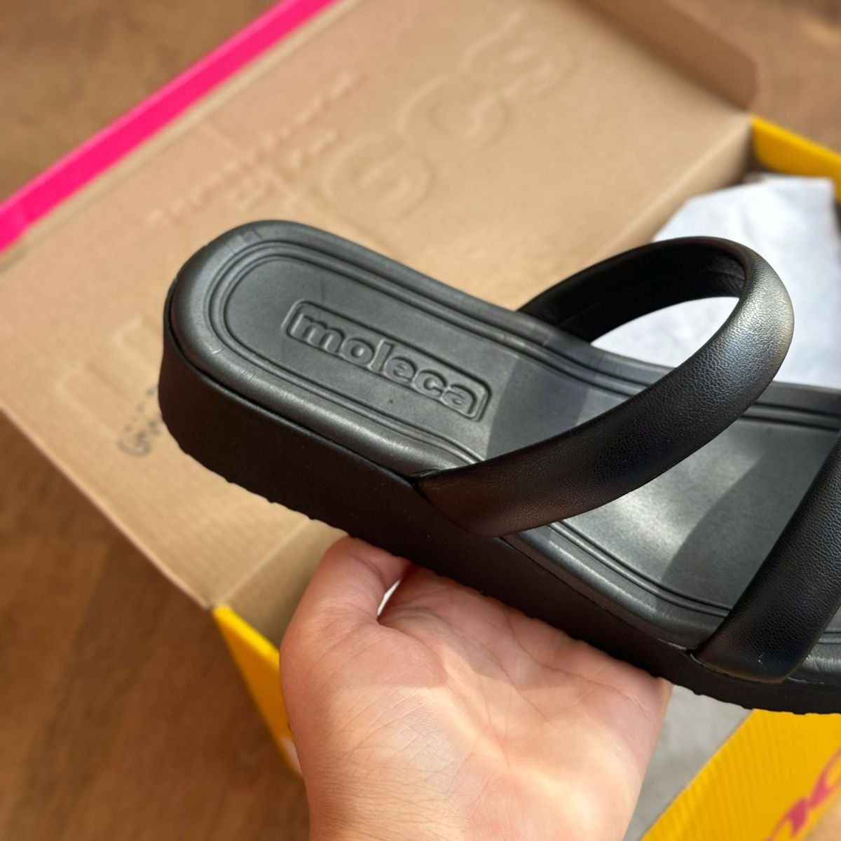 Sandália Papete Rasteira Moleca 5508.100