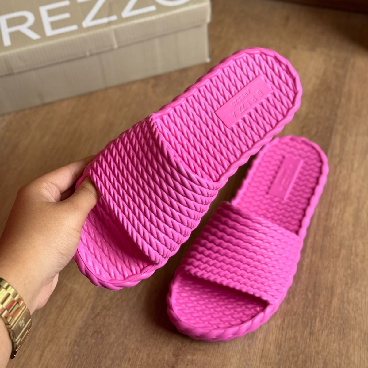 Chinelo Slide Arezzo Marrocos Brizza Z190410001