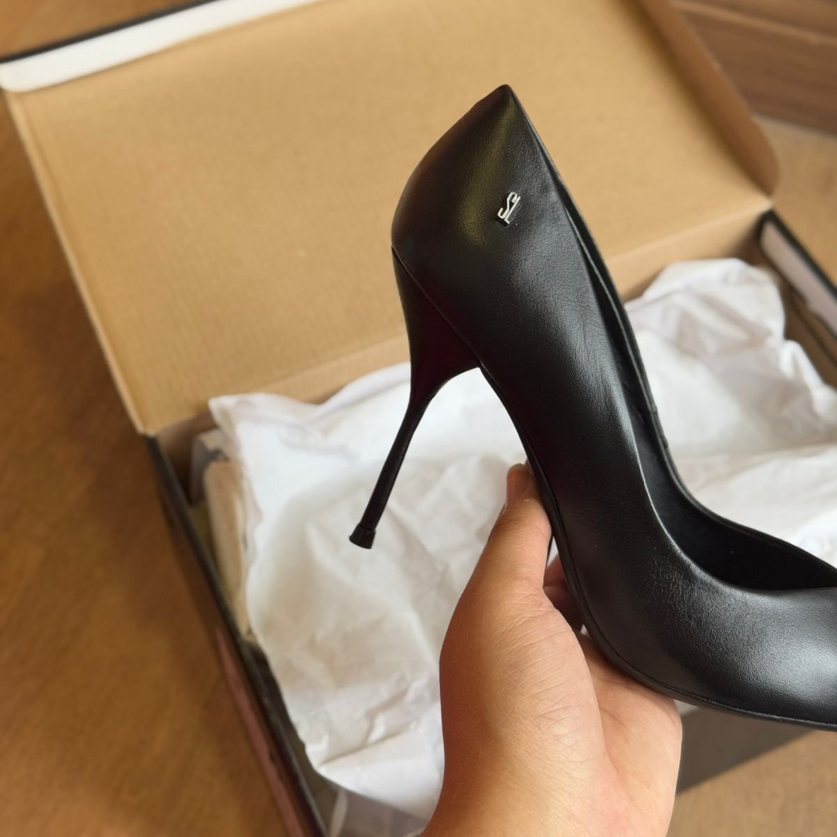 Scarpin Santa Lolla Couro Salto Fino 0070.2178.033B