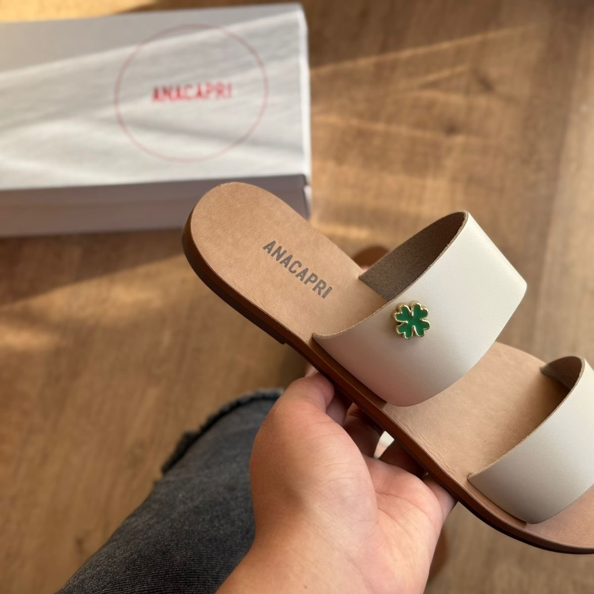 Sandália Ana Capri Rasteira Tira Dupla Couro C300140415