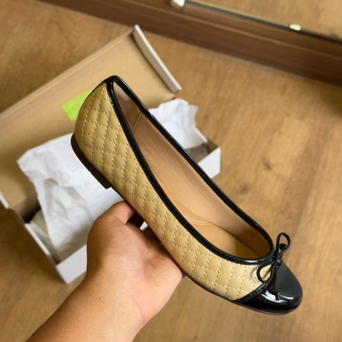 Sapatilha Ana Capri Bico Redondo Napa C003030218