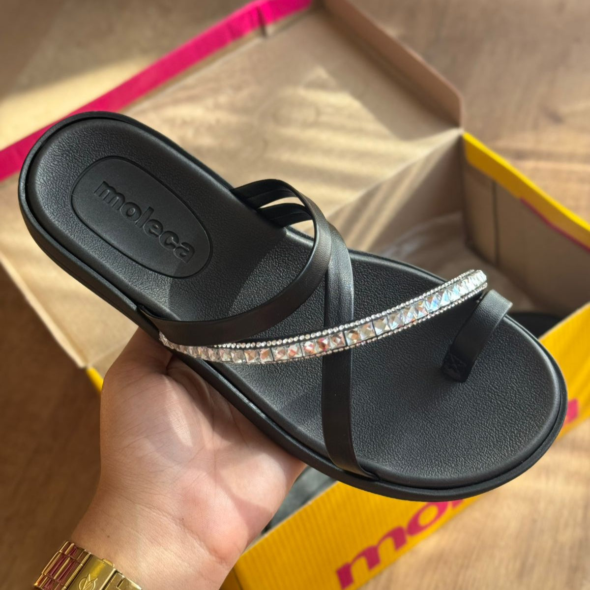 Sandália Moleca Tira com Strass 5525.101