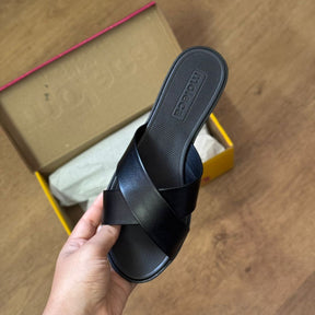 Sandália Rasteira Moleca em X 5532.100