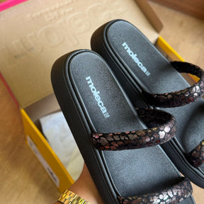 Sandália Moleca Papete Tira Grossa 5507.101.28959