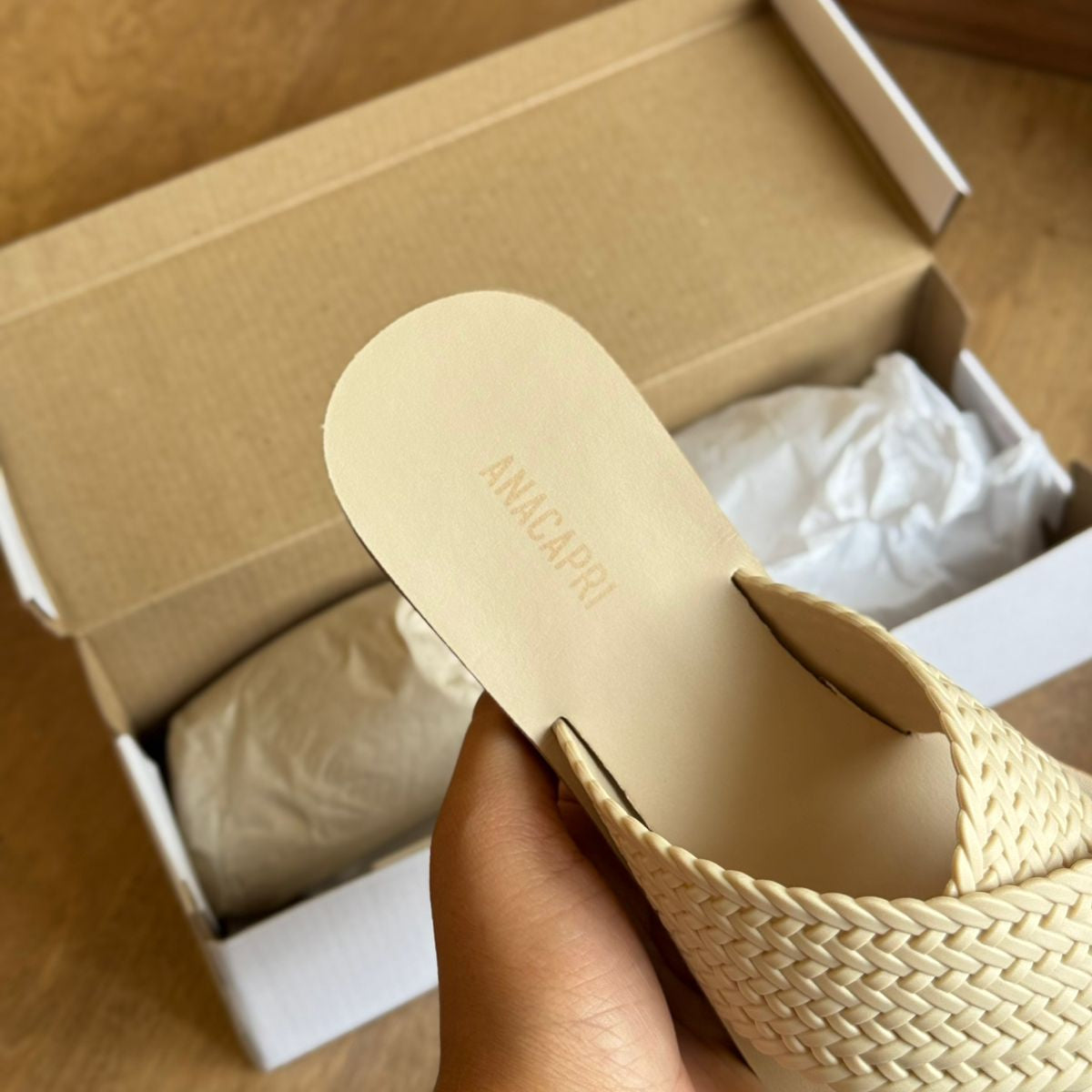 Rasteira Ana Capri Color Vibes Trançada C300140158