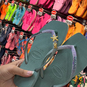 Havaianas Slim Square Glitter + Pin Estrela e Tartaruga (GRÁTIS)