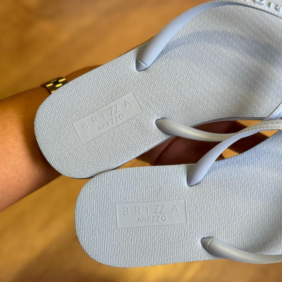 Chinelo de Dedo Arezzo Essential Brizza Z190260001