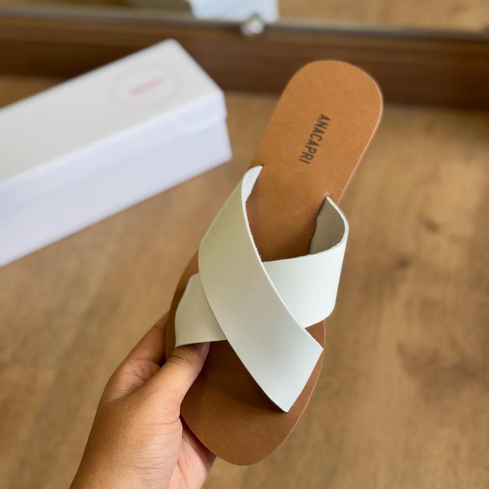 Rasteira Ana Capri Tiras Cruzadas C300140004