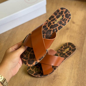 Rasteira Ana Capri Tiras Cruzadas Couro Animal Print C300140004