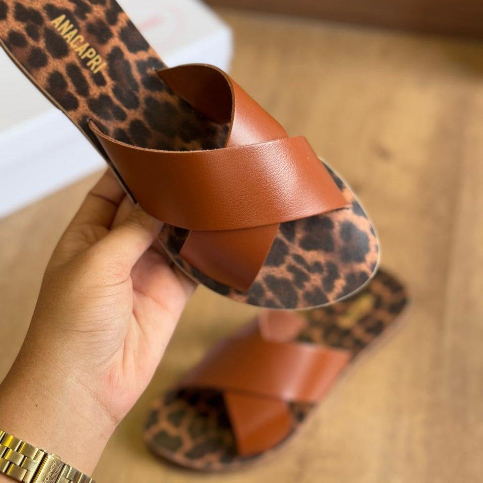 Rasteira Ana Capri Tiras Cruzadas Couro Animal Print C300140004