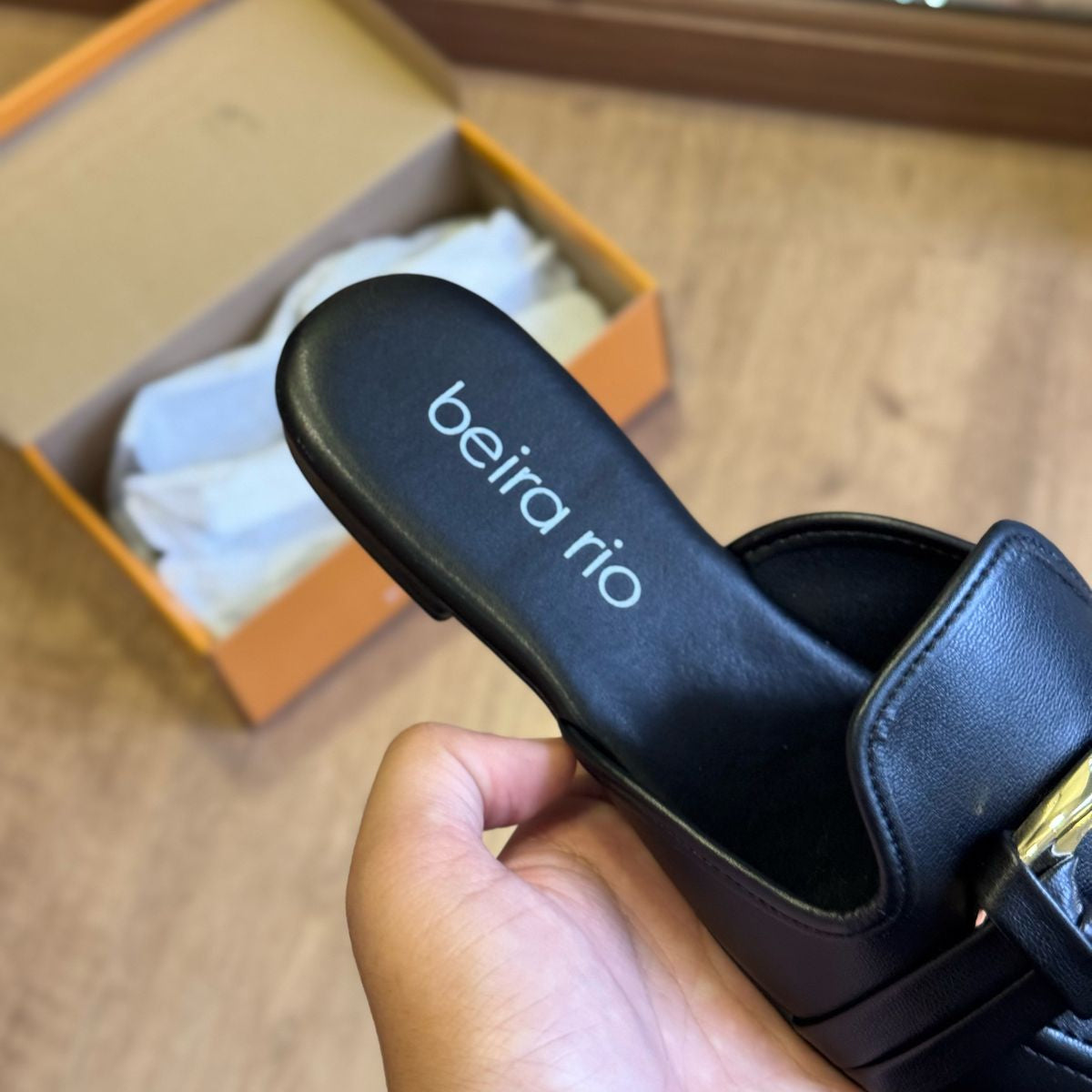 Mule Beira Rio com Detalhe Dourado 4134.1003