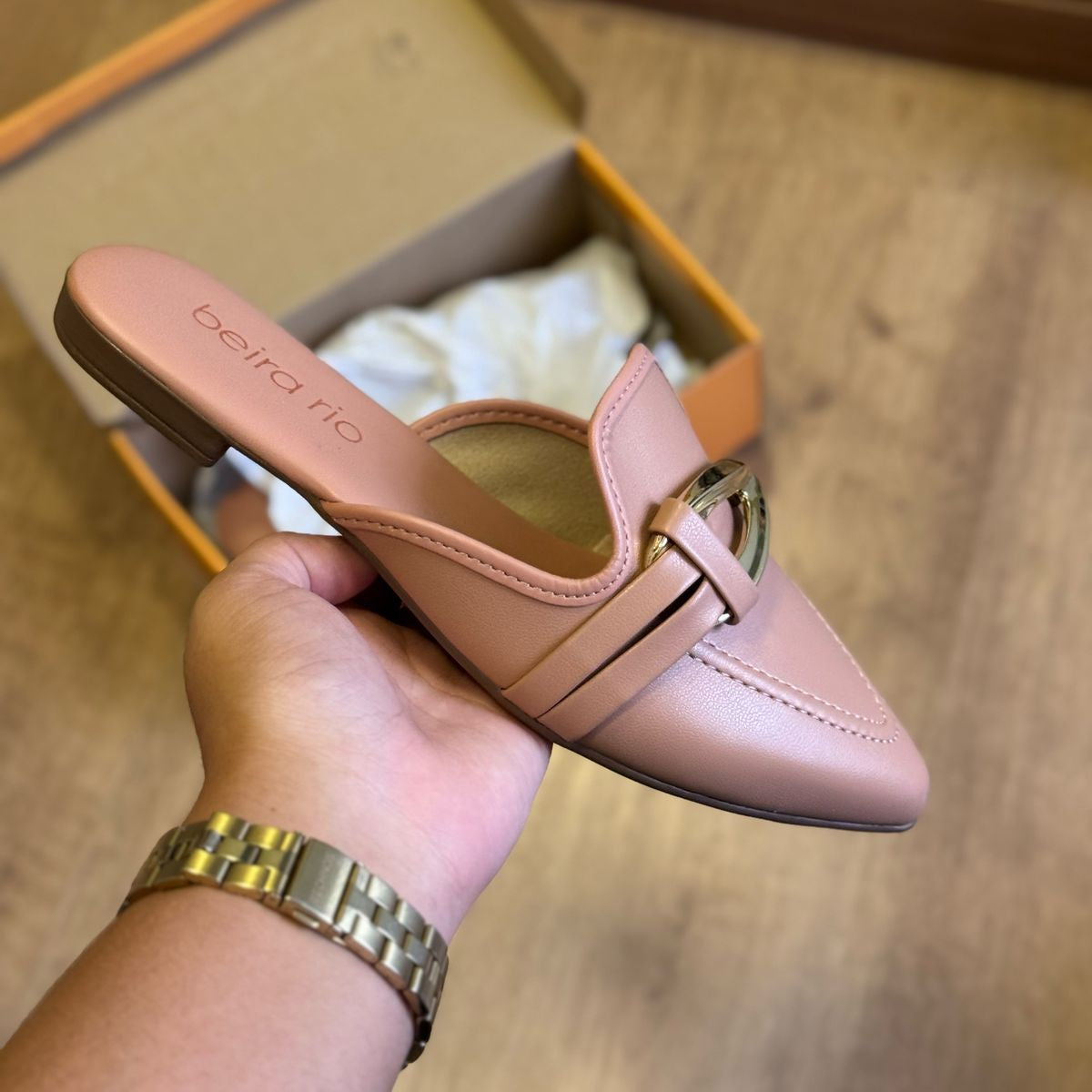 Mule Beira Rio com Detalhe Dourado 4134.1003