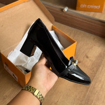 Sandália Beira Salto Baixo em Bloco Rio 4314.104