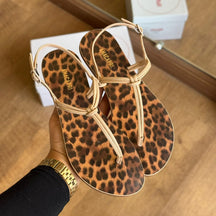 Rasteira Ana Capri Slim Nó Estampa de Onça C300140431