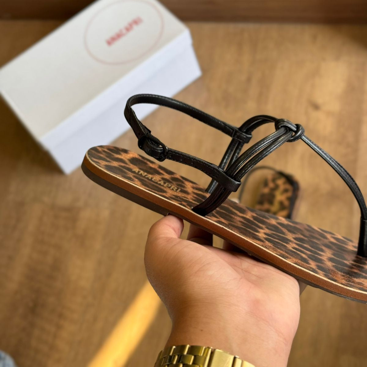 Rasteira Ana Capri Slim Nó Estampa de Onça C300140431