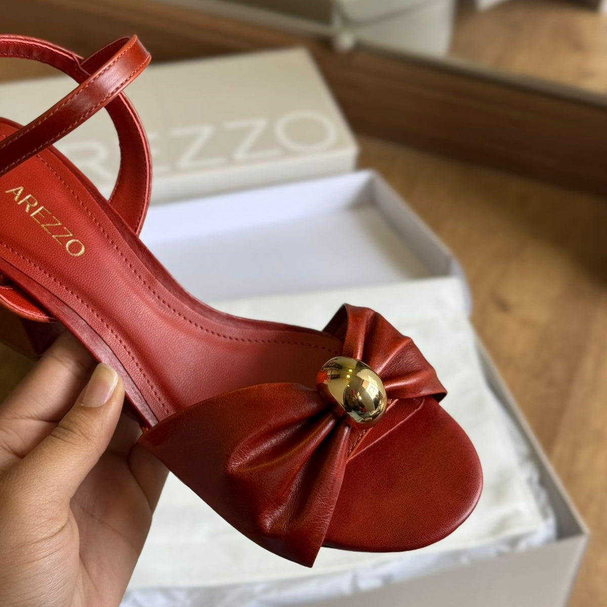 Sandália Arezzo Salto Bloco Arredondado A124630059