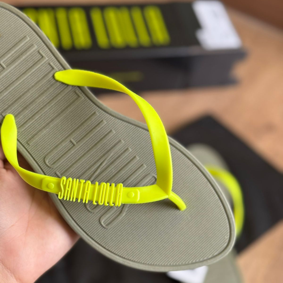 Chinelo Santa Lolla Flip Flop Borracha 086A.4C47.0016