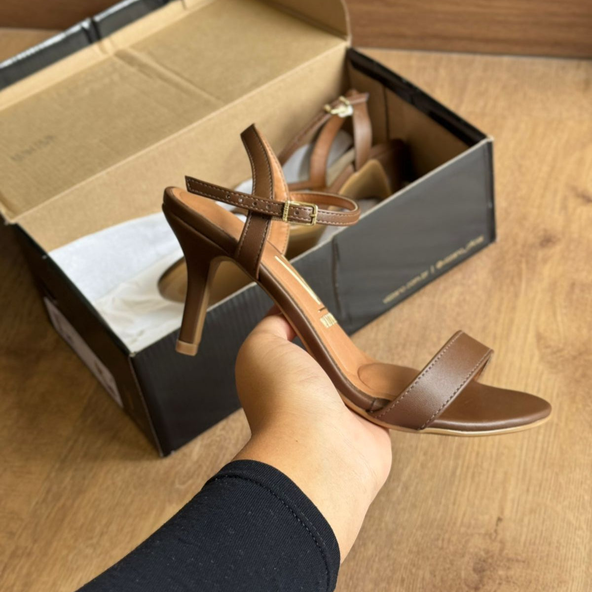 Sandália Vizzano Salto Fino 6524.102