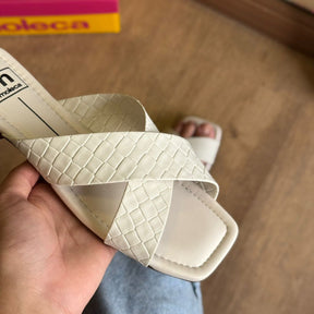 Sandália Moleca Rasteira X 5462.141