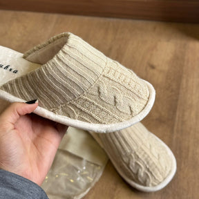 Pantufa Rubra Tecido