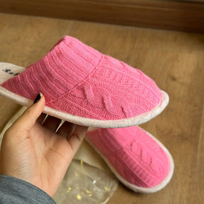 Pantufa Rubra Tecido