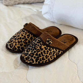 Pantufa Rubra Tecido