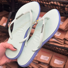 Havaianas Slim Point + Pin Tucano e Coqueiro