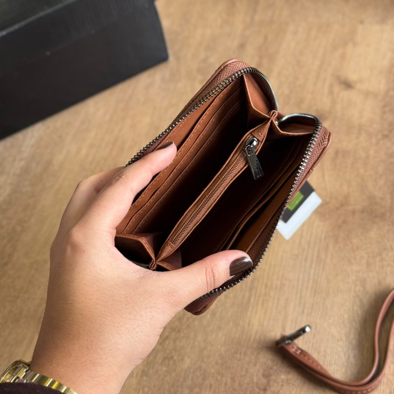 Carteira Santa Lolla Soft Alça De Mão 0471.4A74.037B