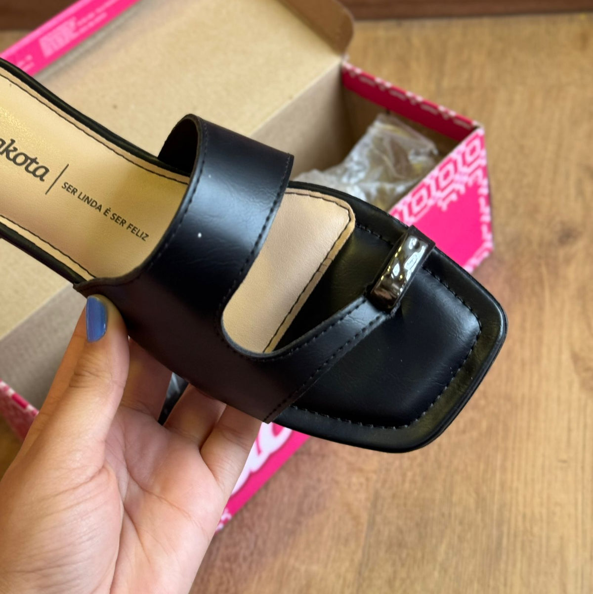 Rasteira Dakota Felicidade Y9932