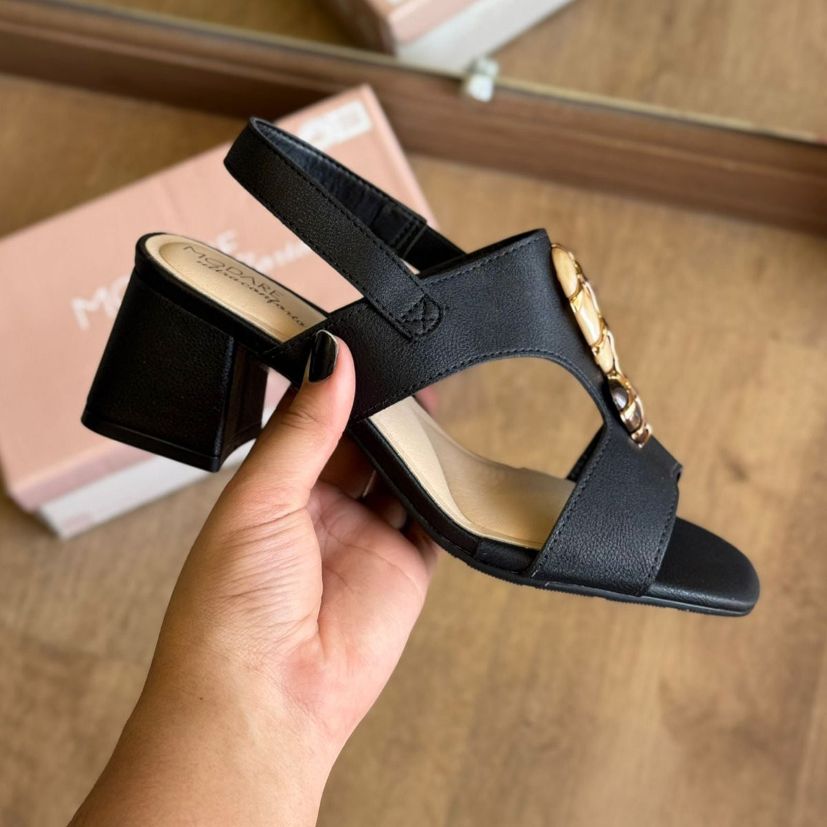 Sandália Salto Modare Pedra Central  7172.127