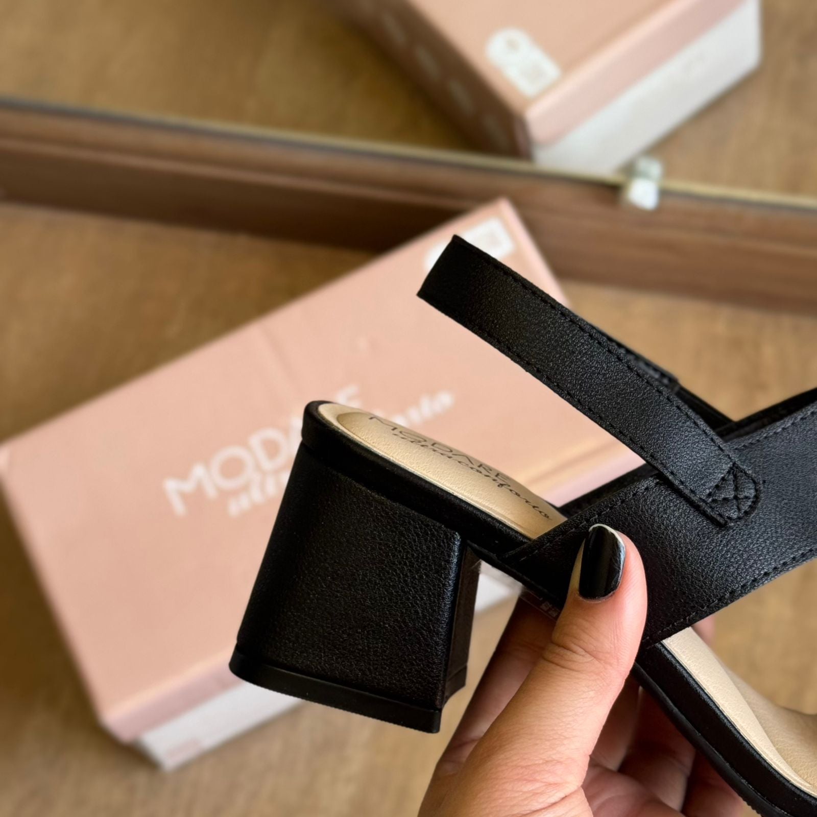 Sandália Salto Modare Pedra Central  7172.127