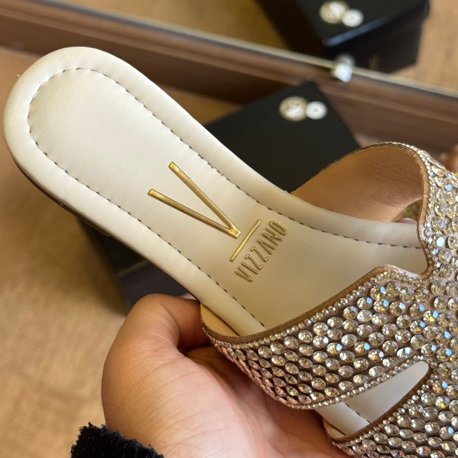 Sandália Rasteira Vizzano Cravejada 6371.1105