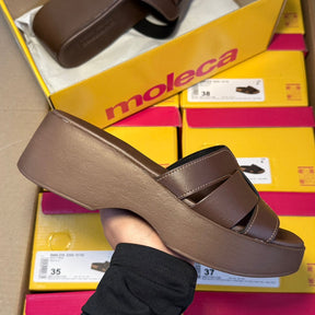 Sandália Tiras Grossas Moleca 5503.119