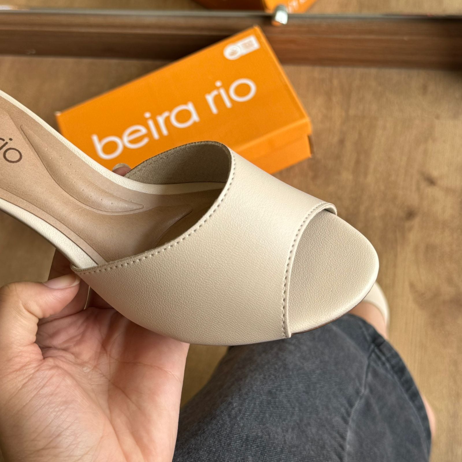 Sandália Mule Beira Rio Salto Fino Baixo 8308.1438