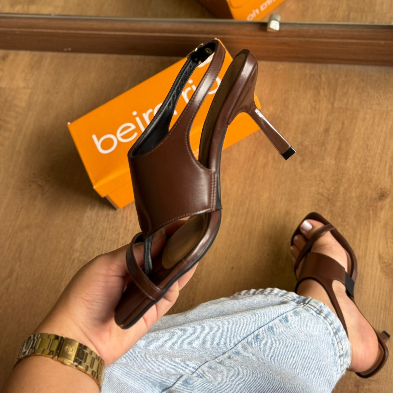 Sandália Beira Rio com Ajuste 8490.318