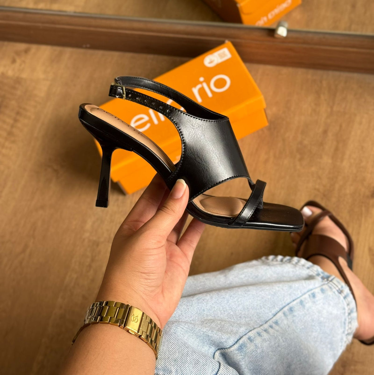 Sandália Beira Rio com Ajuste 8490.318