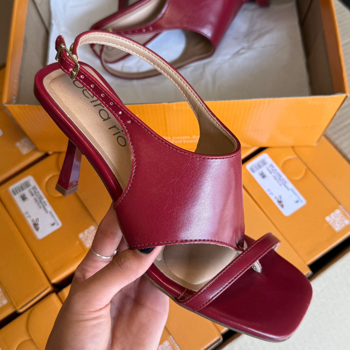 Sandália Beira Rio com Ajuste 8490.318