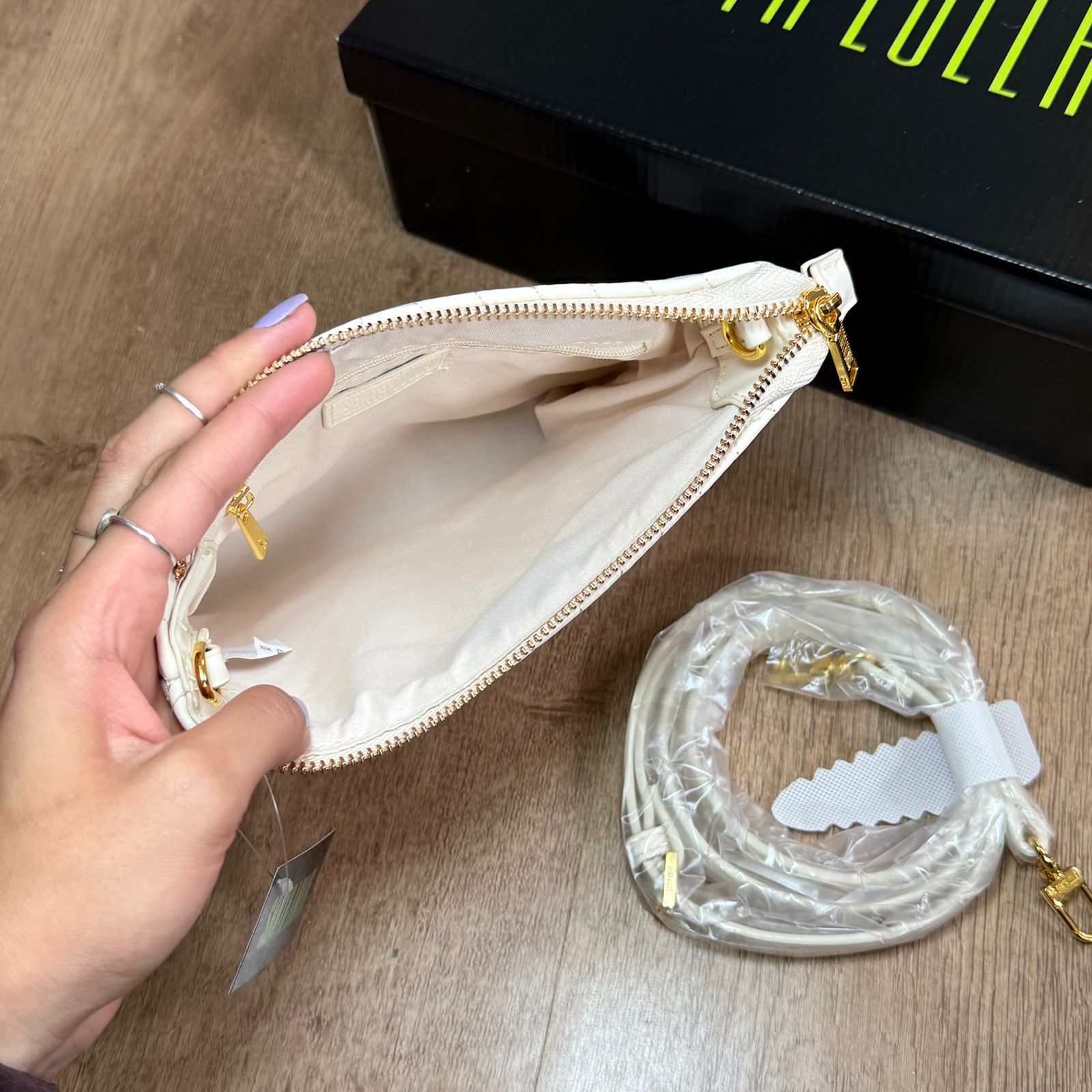 Bolsa Santa Lolla Matelassê Pequena Soft 0470.4592.037B