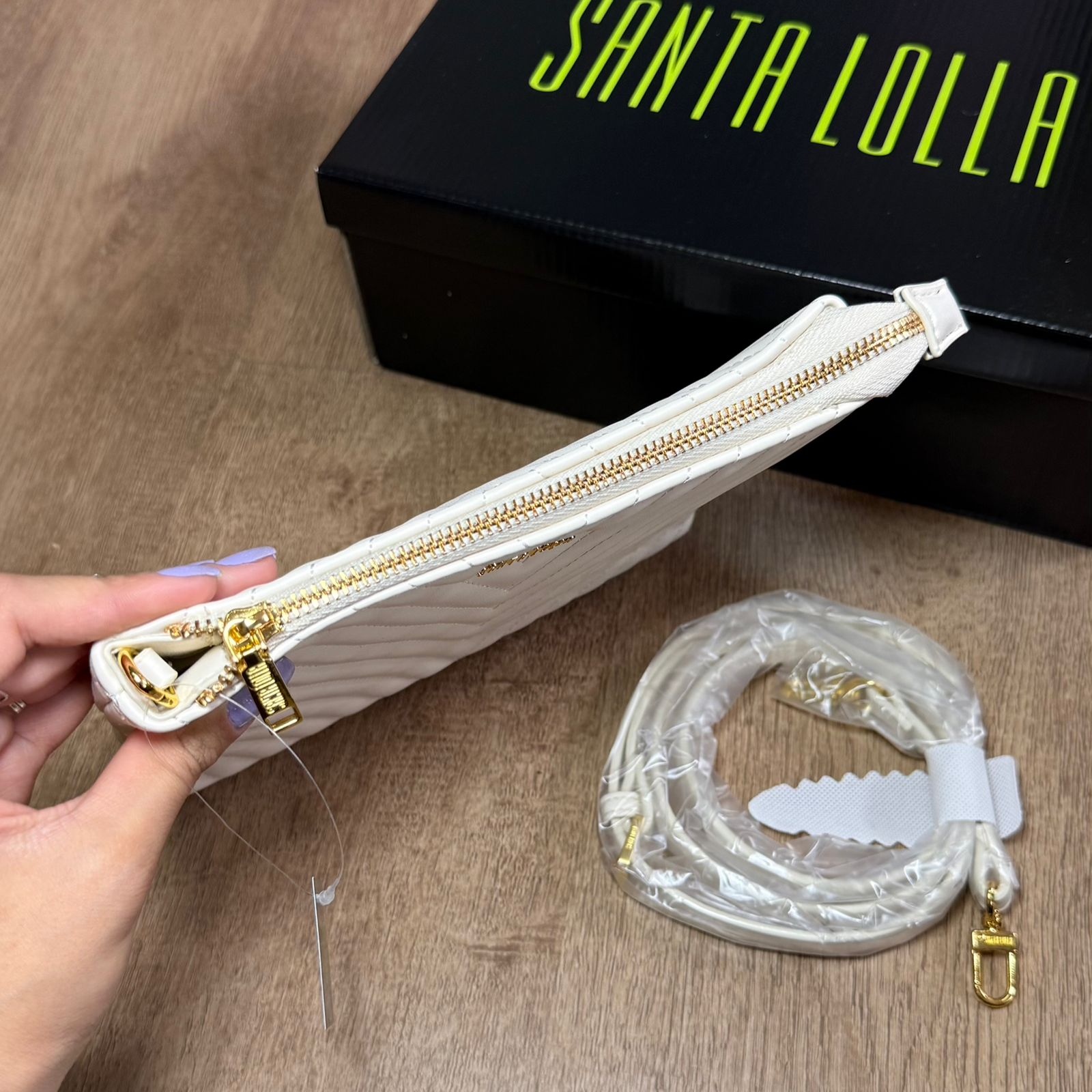 Bolsa Santa Lolla Matelassê Pequena Soft 0470.4592.037B