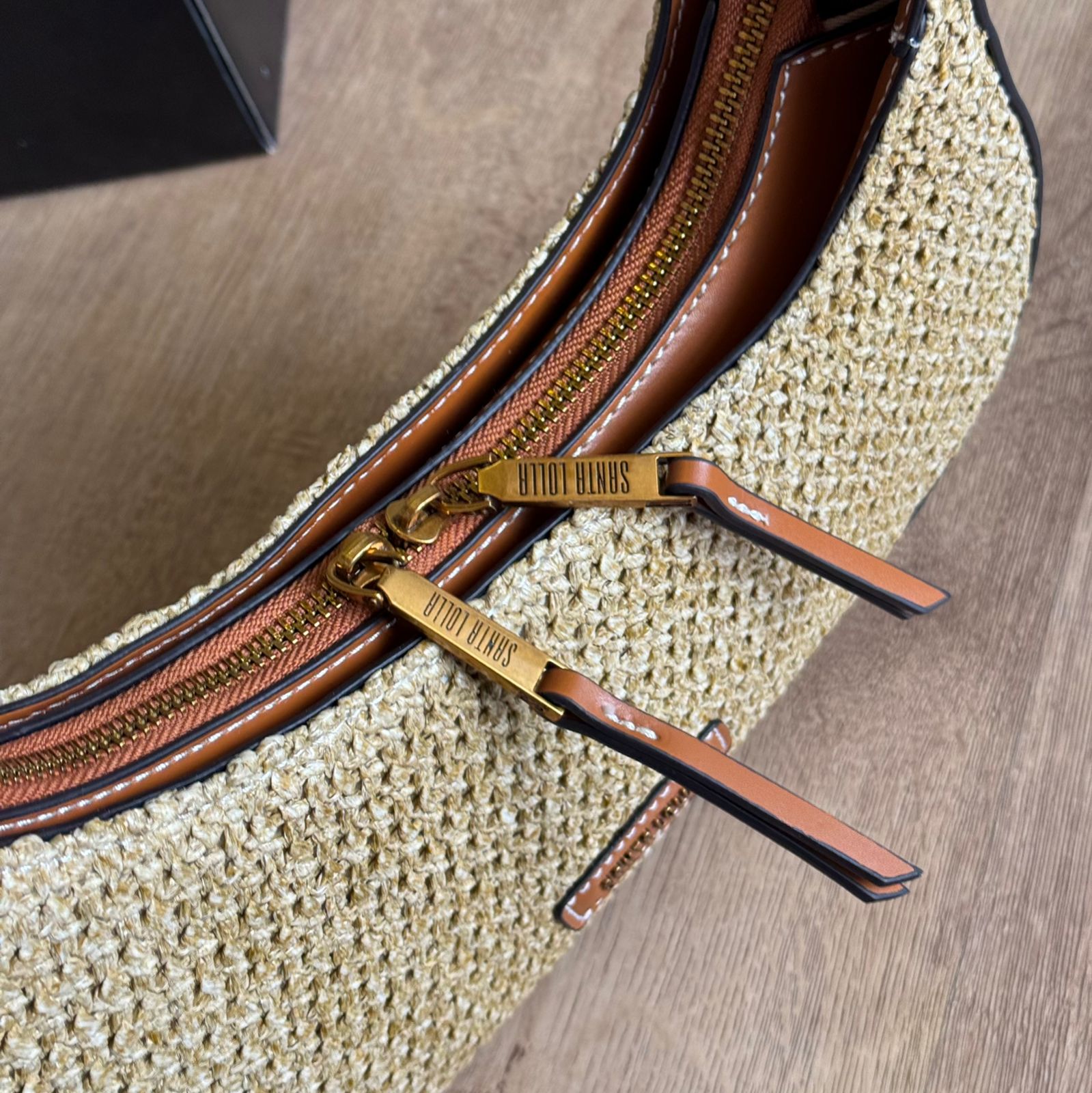 Bolsa Santa Lolla Meia Lua Floater Alça De Ombro 0470.571E