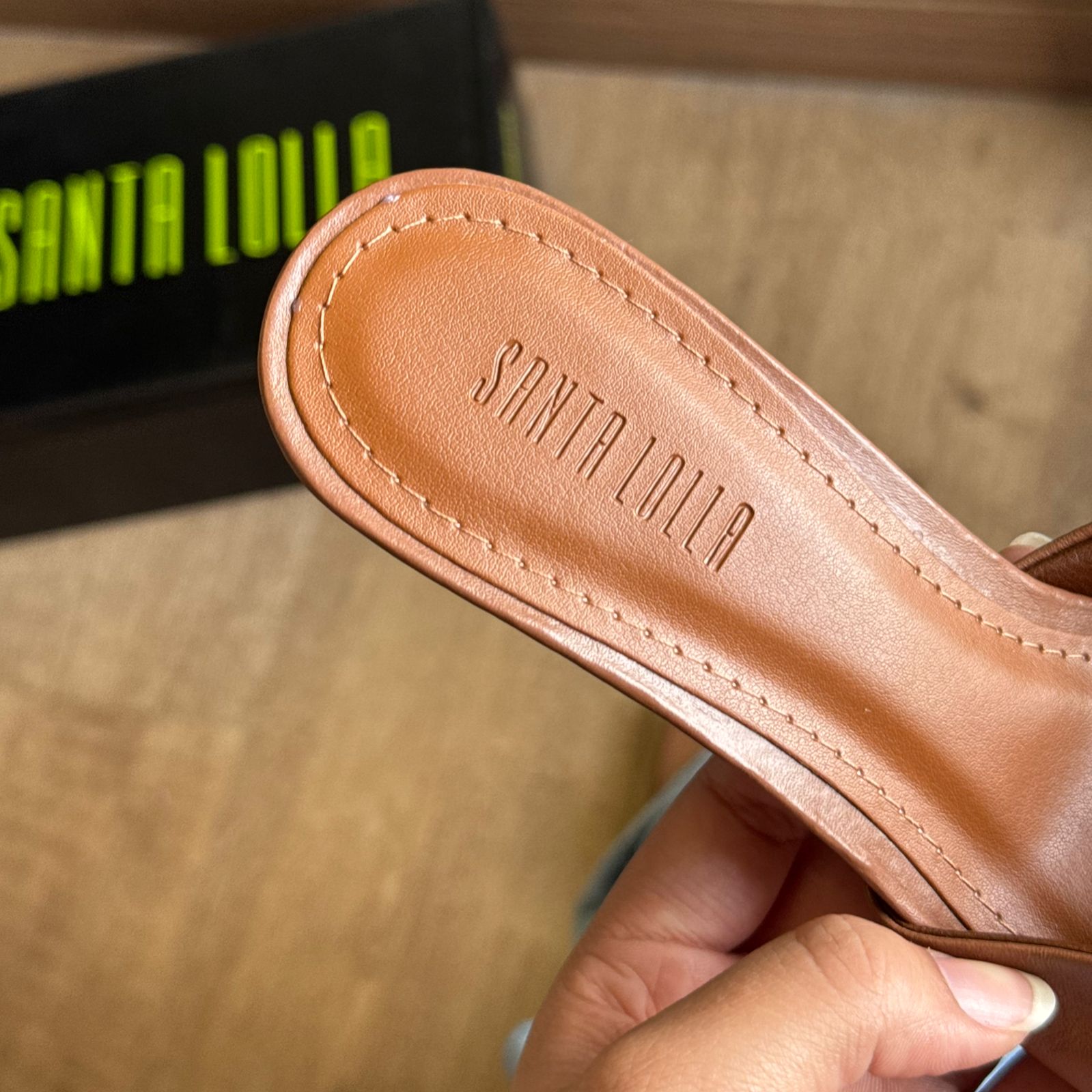 Mule Santa Lolla Couro Torino Salto Baixo Fino 0828.4A38.033B