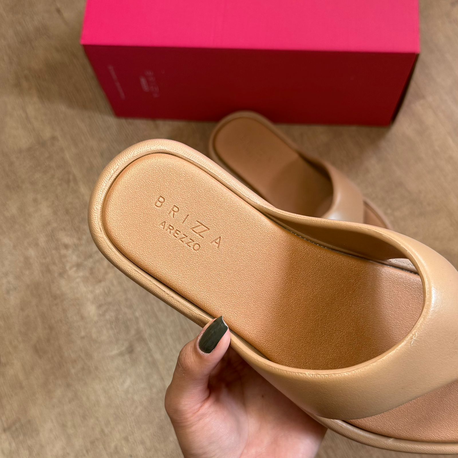 Sandália Arezzo Flatform Bicolor Tira Z191690001