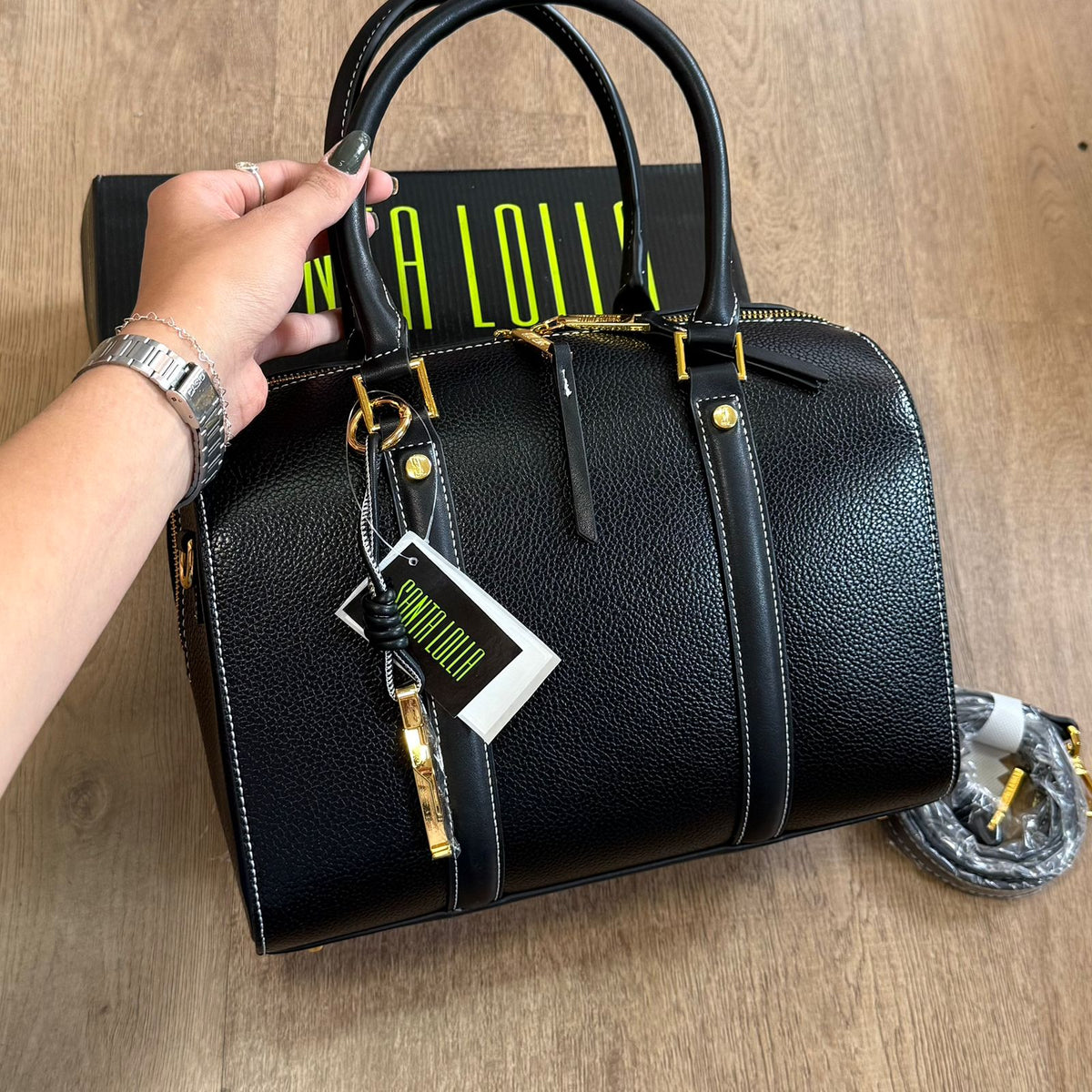 Bolsa Santa Lolla Bau Alça Transversal 0453.454E.0378