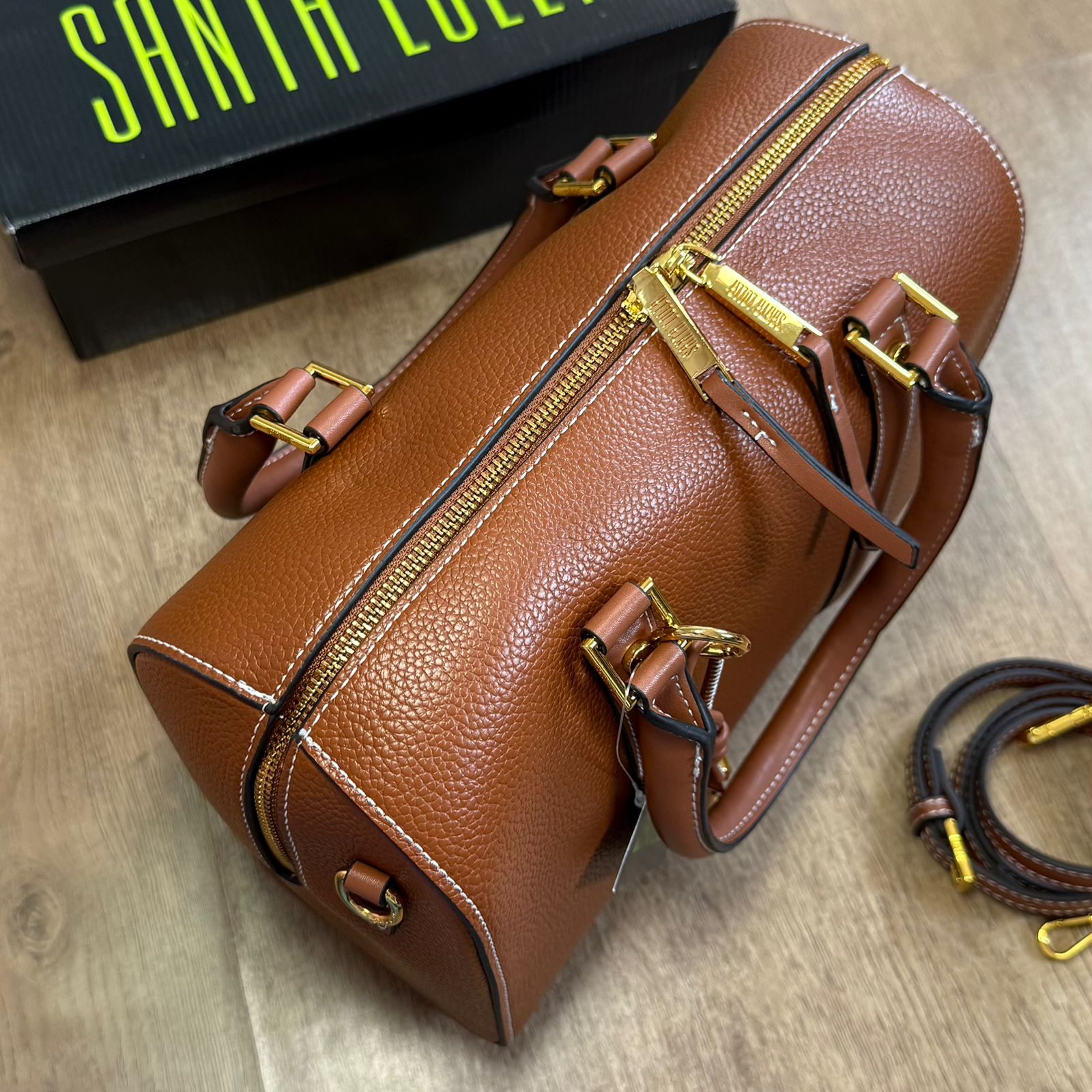 Bolsa Santa Lolla Bau Alça Transversal 0453.454E.0378