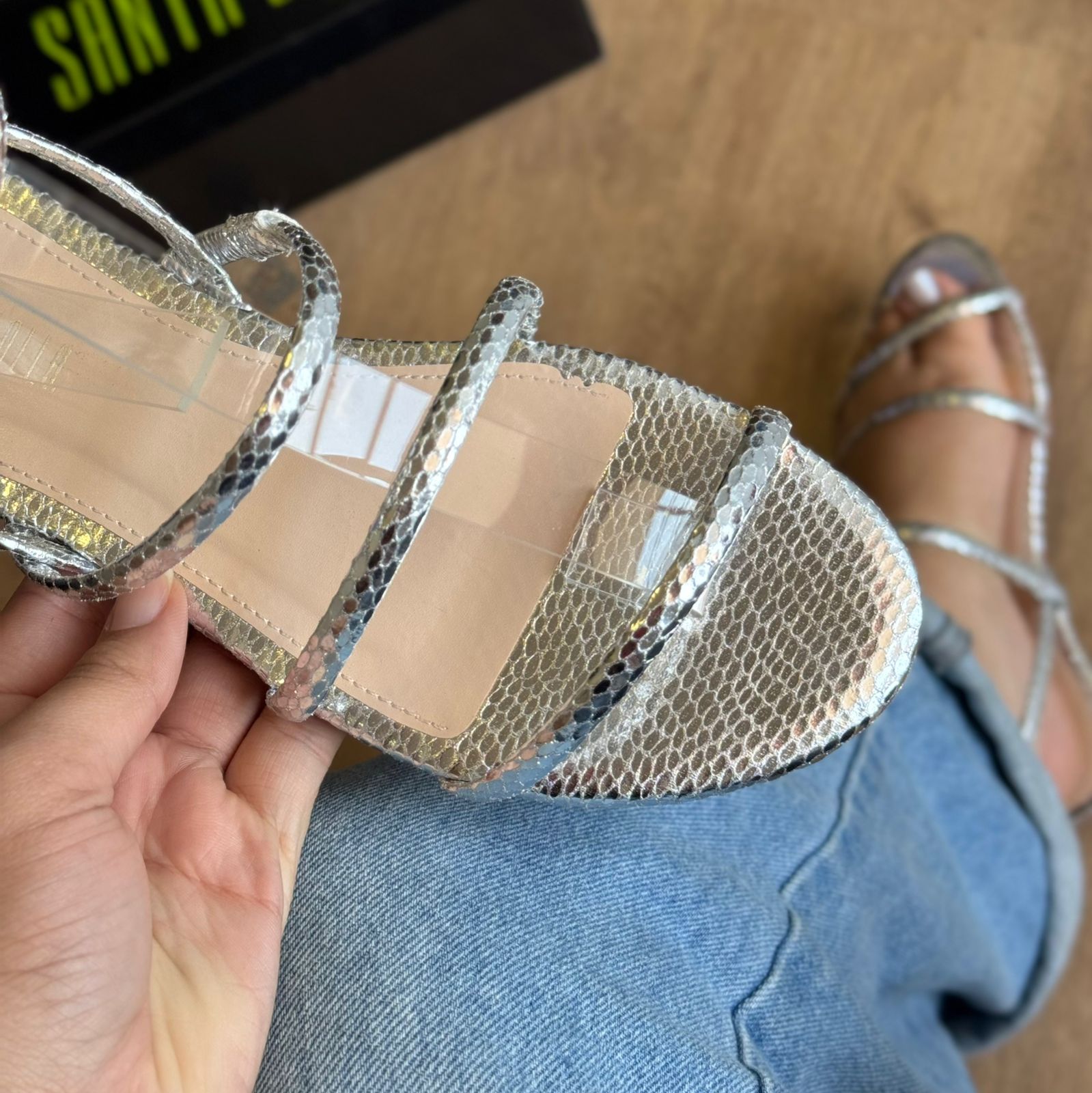 Sandália Santa Lolla Rasteira Tiras Finas 086C.4C78.0A14